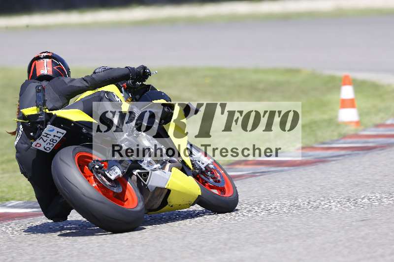 /44 09.08.2025 Plüss Moto Sport ADR/Freies Fahren/255